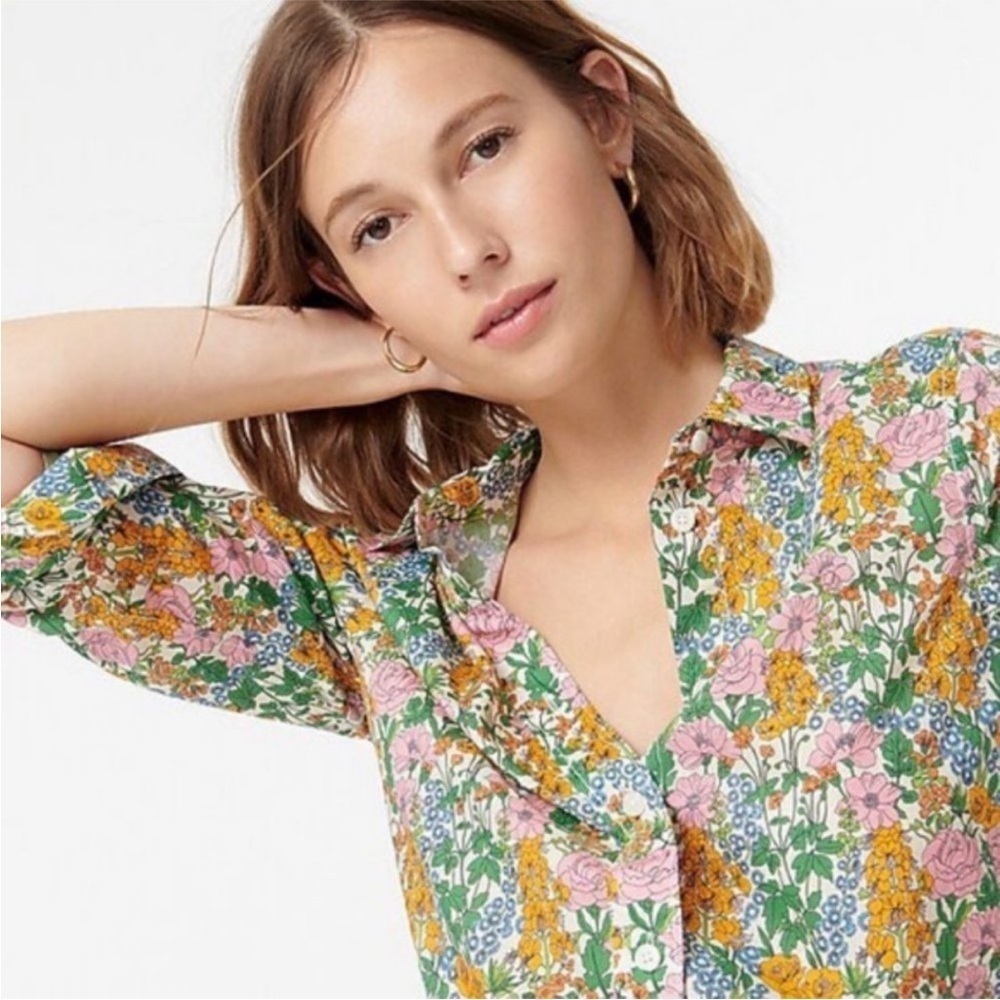 J CREW Liberty Fabrics Classic Buttondown Shirt in Petunia Lime Floral